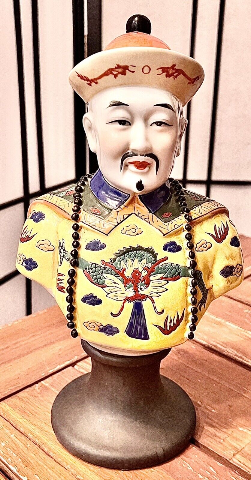 Late 20th Century Chinoserie Ceramic Bust