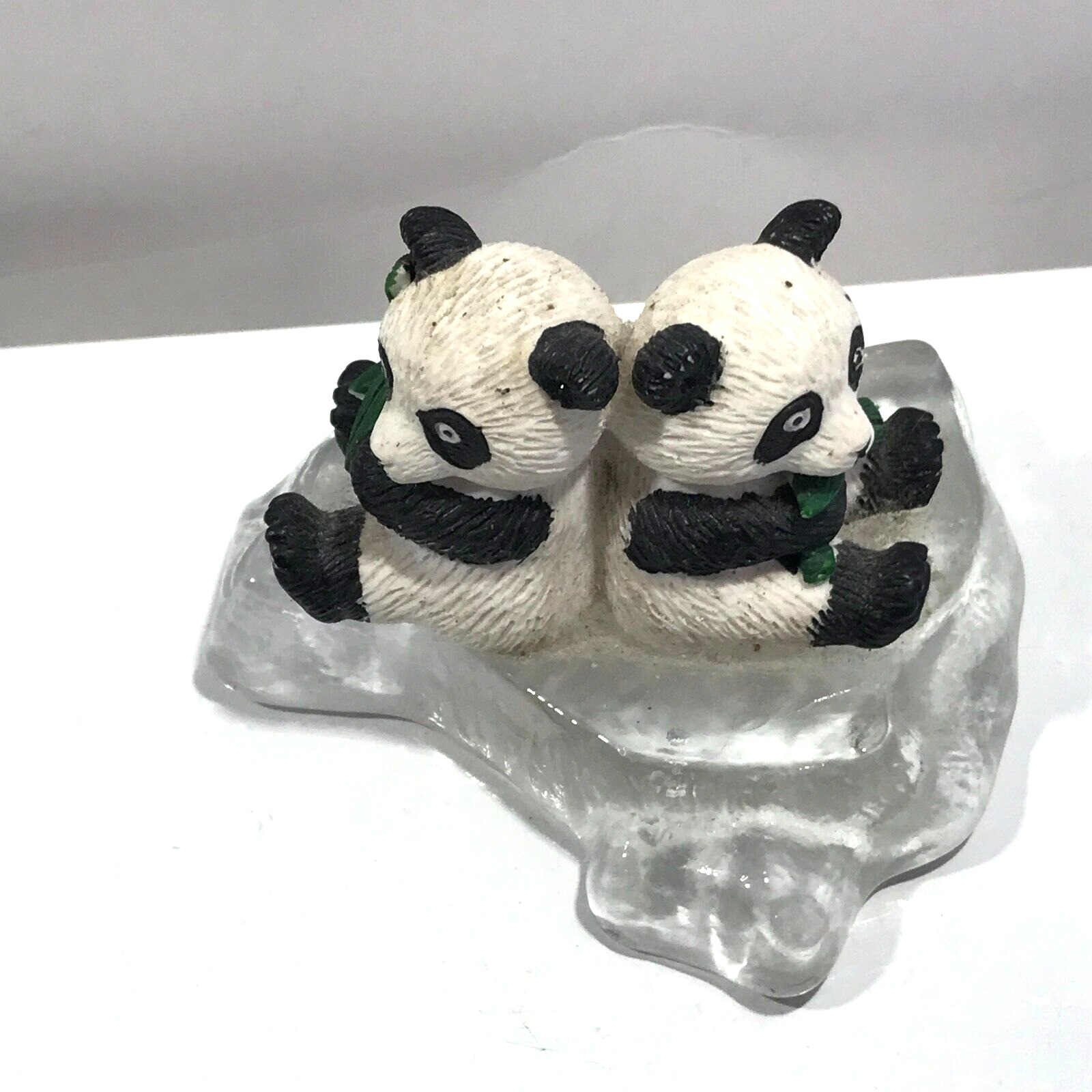 Vtg PANDA BEARS Resin Figurine on Ice Berg Holding Bamboo Leaves Taiwan 2 inch