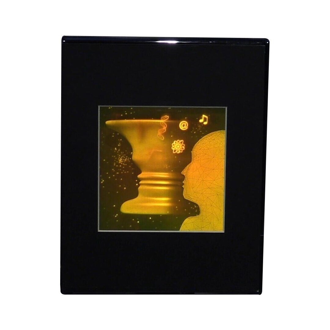 3D Vase-Face 2-Channel Hologram Picture DESK STAND, Photopolymer Type Film