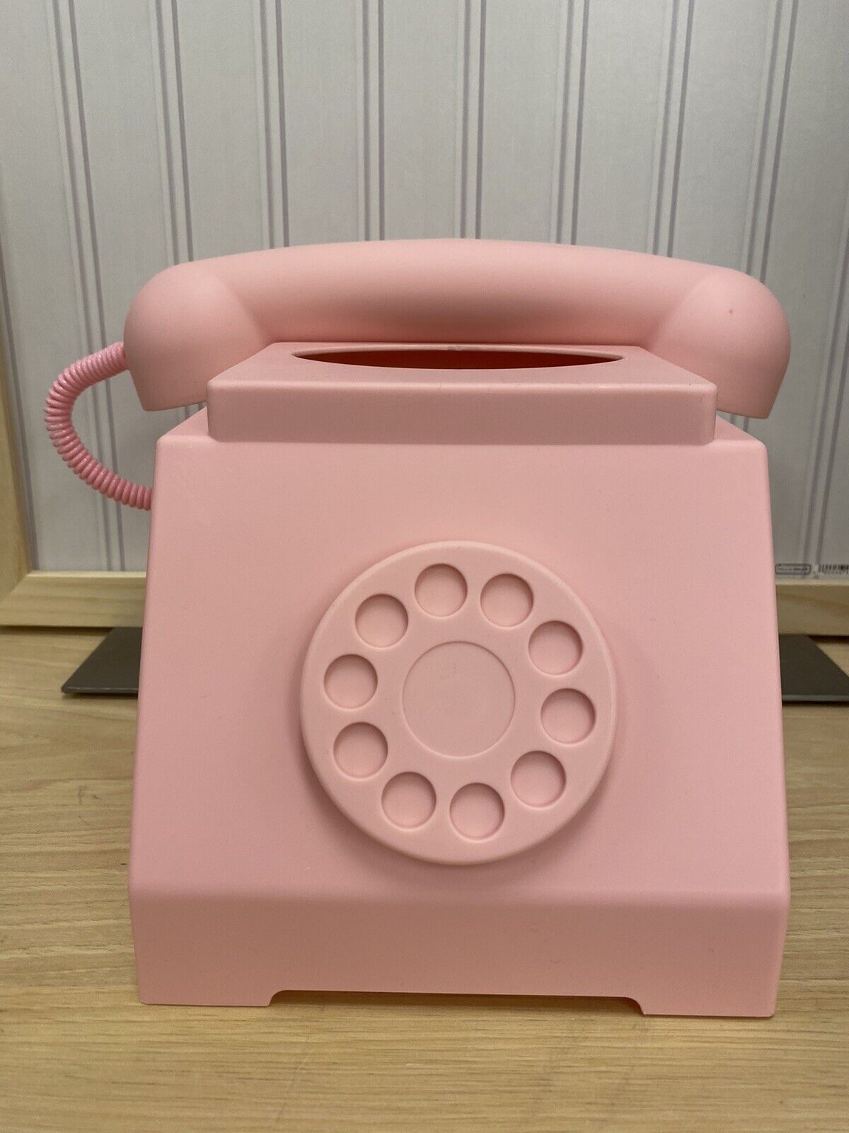 TARGET Bullseye Pink Telephone 80s Vintage Style Tissue Box Cover Summer 2024 💕