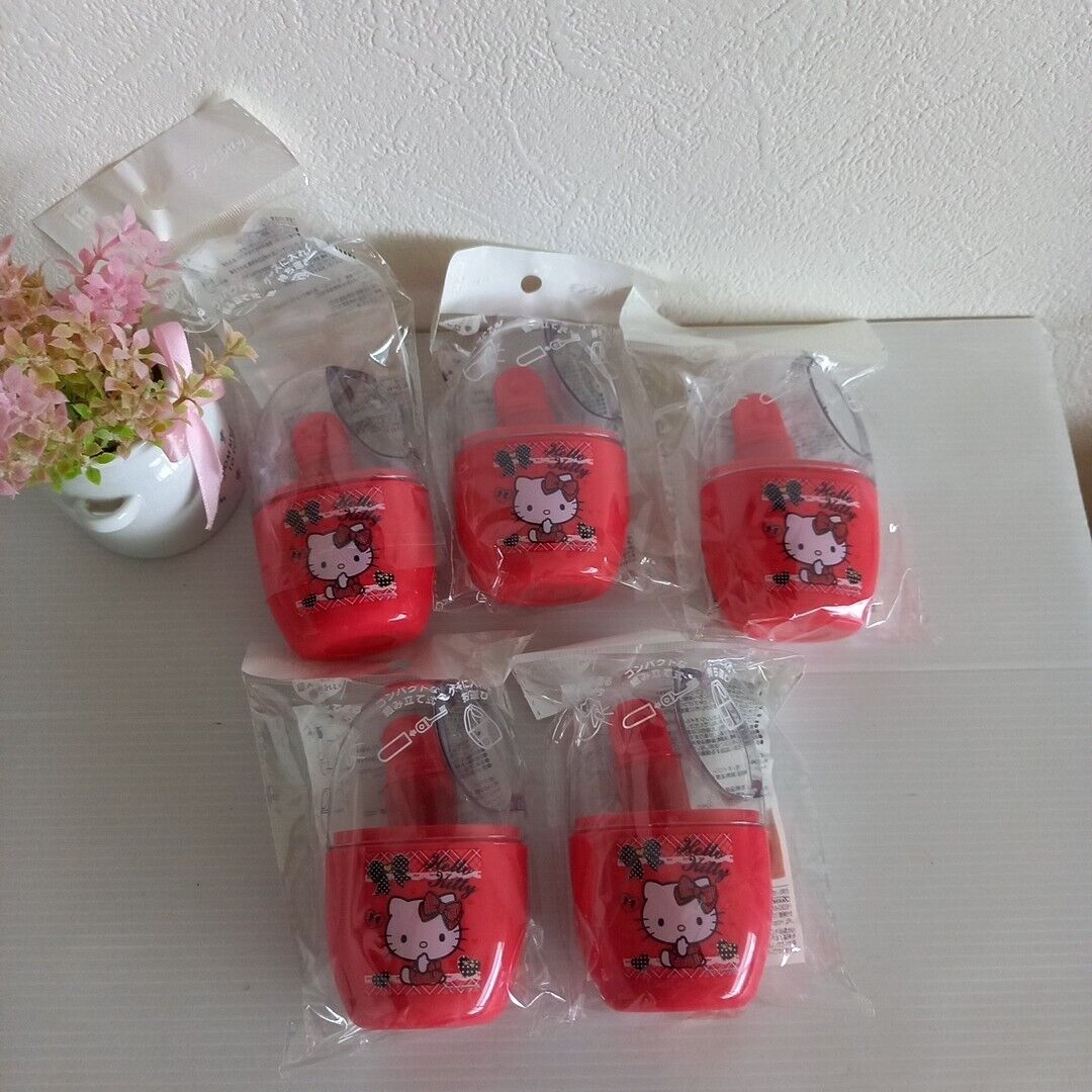 Sanrio Hello Kitty Portable Toothbrush 5 Pieces 