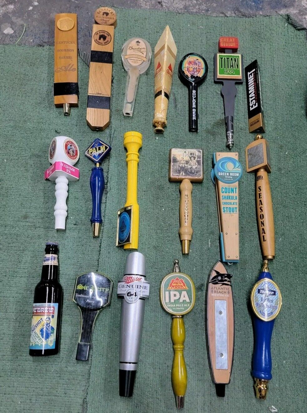 Mixed Lot Of Beer Tap Handles Lot Of 19 Pre-owned 