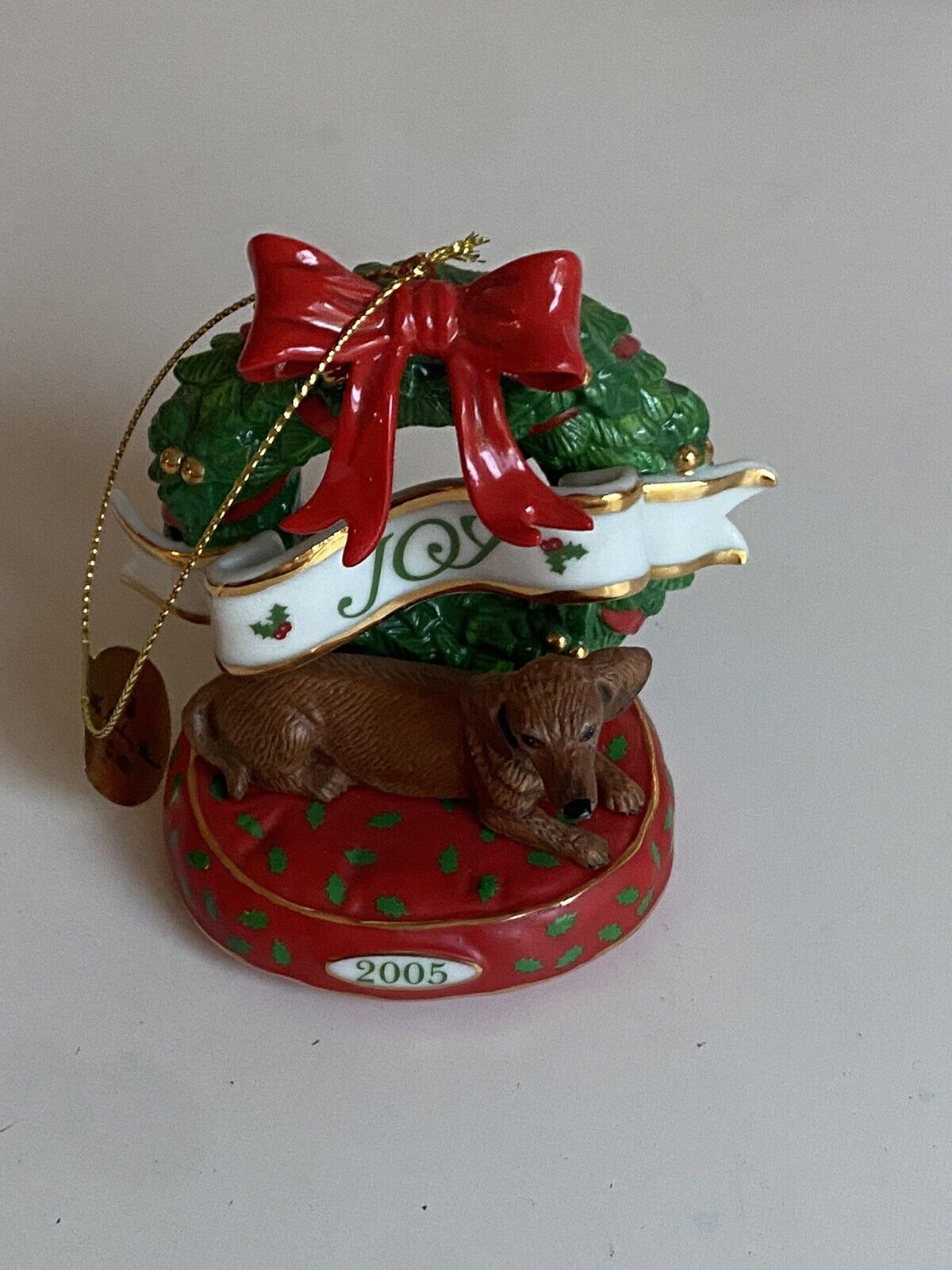 Danbury Mint 2005 Dachshund Dog Christmas Holiday Joy Wreath Ornament 