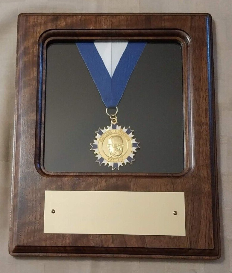 Kiwanis International Hixson Fellow Award Medallion w/ Neck Ribbon & Plaque