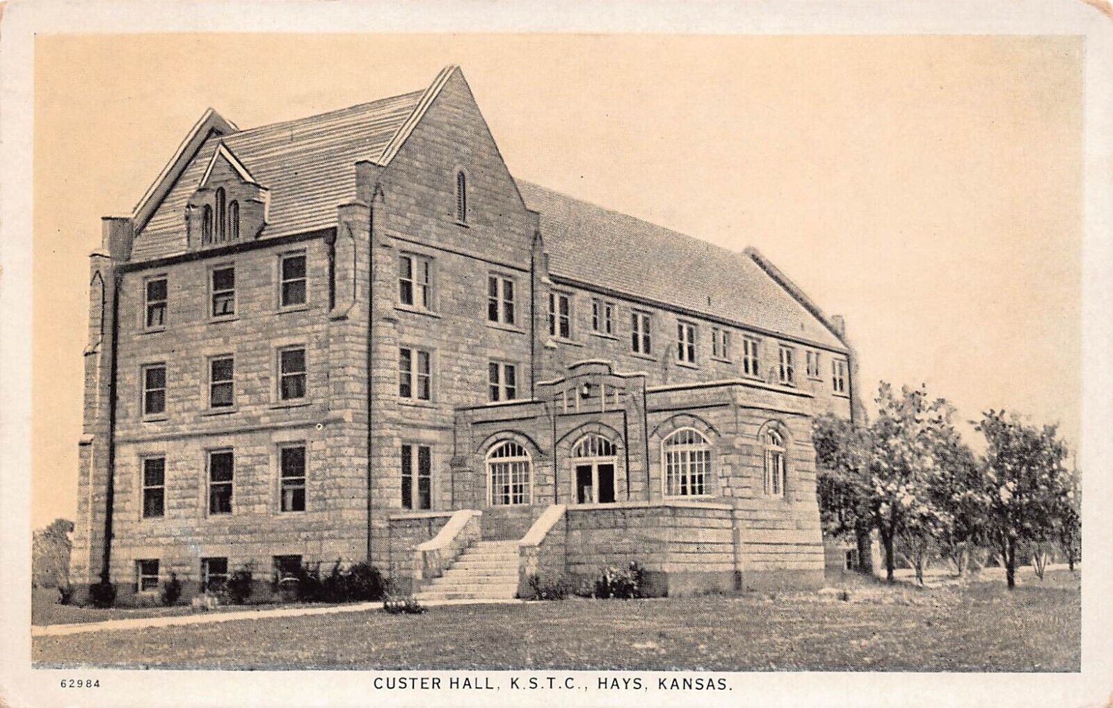 Fort Hays State University KS Kansas Campus Custer Hall Dorm Vtg Postcard B56