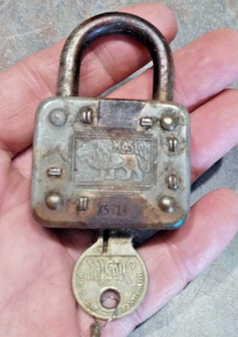 Vintage Master padlock full lion figure #77 with key