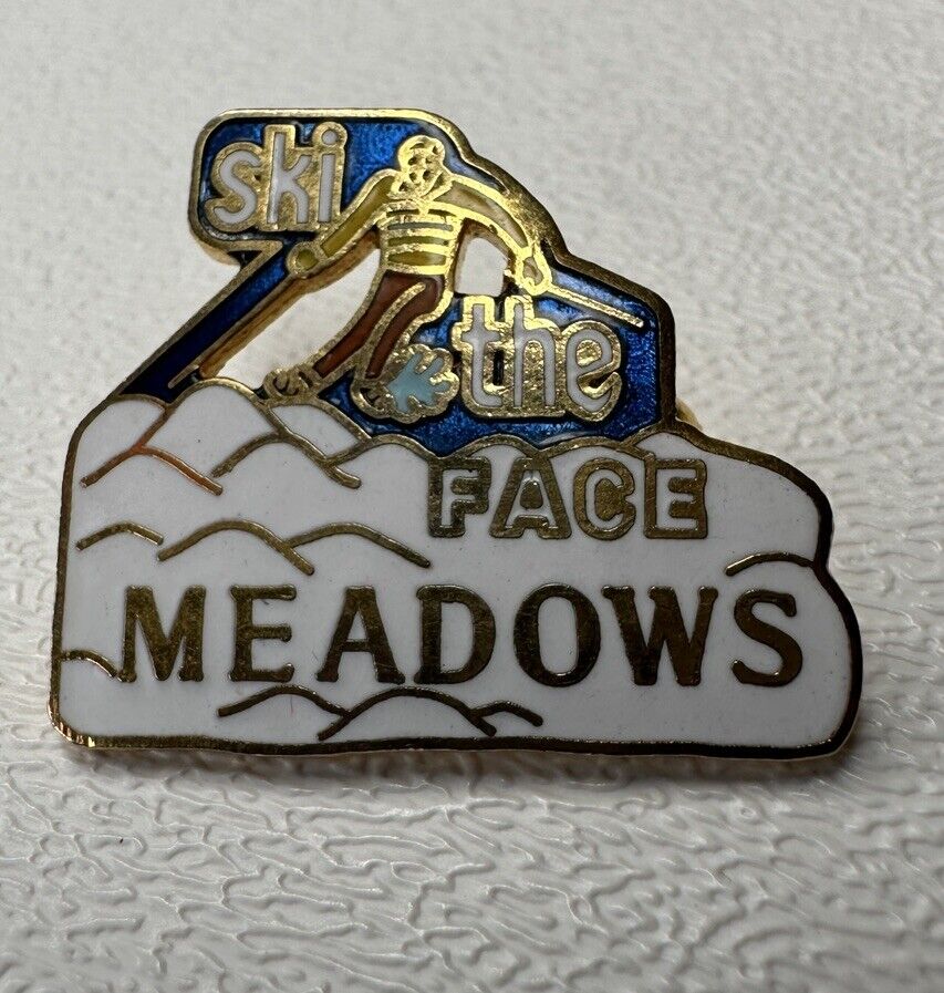 Vintage MT Hood Meadows Ski The Face Oregon Resort Hat Cap Lapel Pin