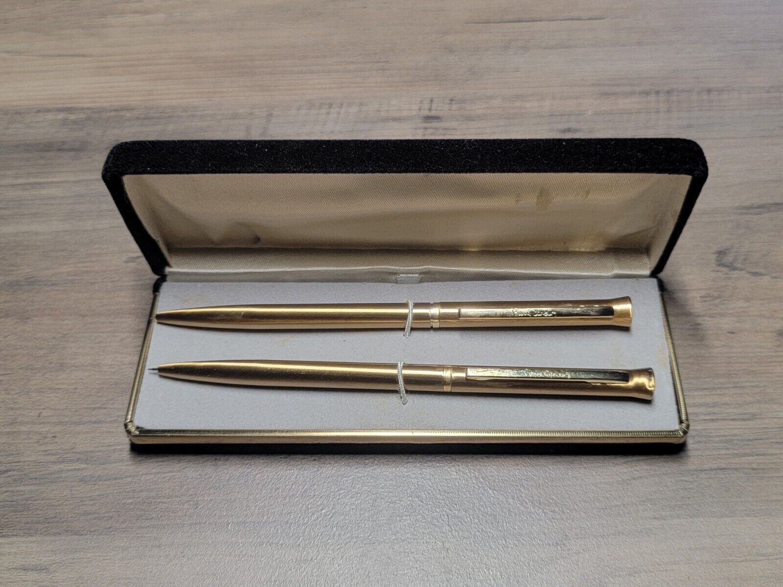 Pierre Cardin Pen Pencil Set Gold Tone MCM Mid Century Modern Vintage Retro