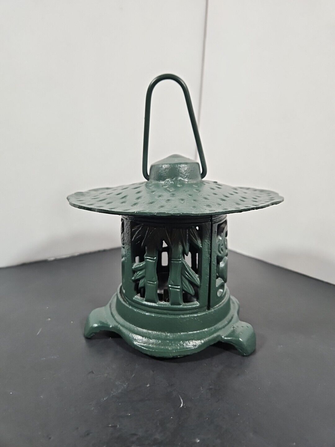 Vintage Japanese Style Pagoda Cast Iron Metal Round Asian Hanging Lantern Green