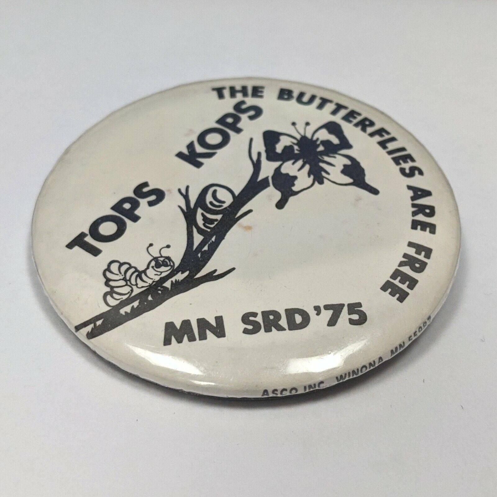 1975 Tops Kops The Butterflies Are Free MN SRD \'75 Pinback 2.5\