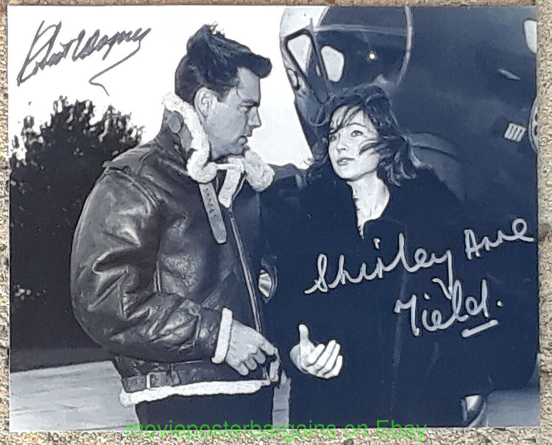 WAR LOVER Photo 8x10 ROBERT WAGNER SHIRLEY ANNE FIELD Autographed By Both