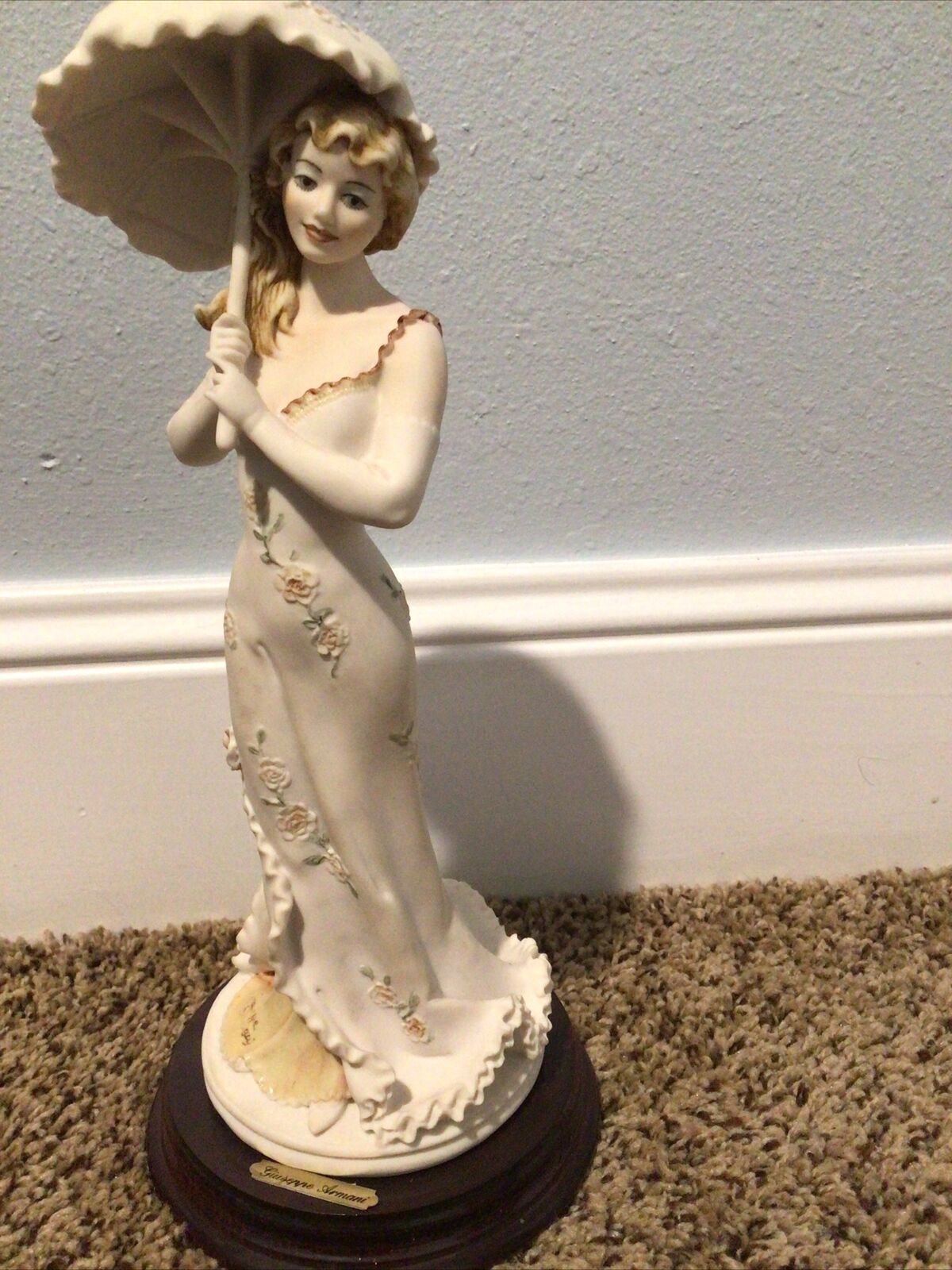 RARE Giuseppe Armani Figurine Young Lady Umbrella 1993 Florence