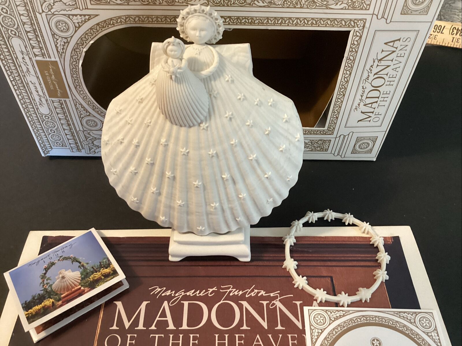 Margaret Furlong Madonna Of The Heavens SIGNED BY ARTIST & Porcelain Stand READ
