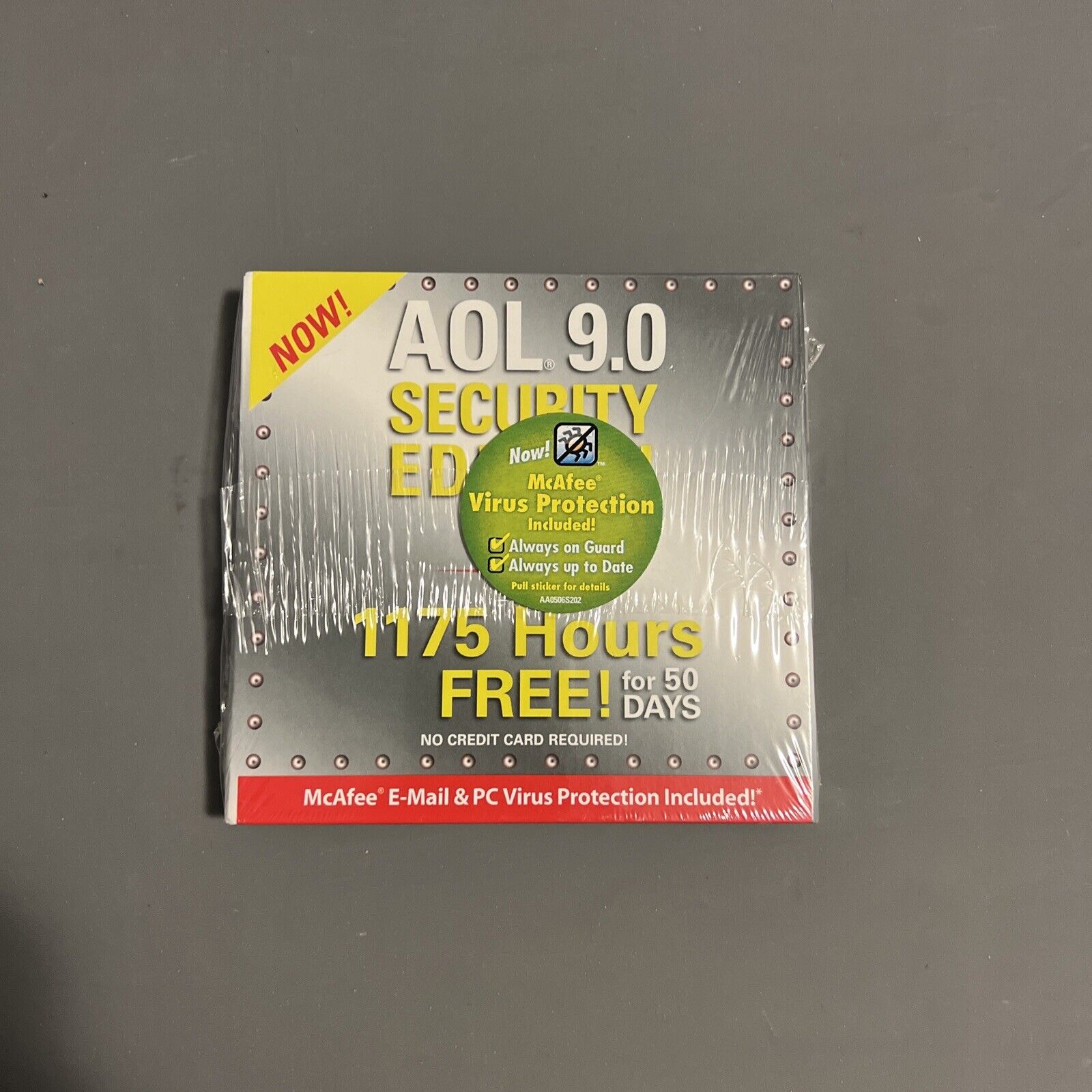 CD America Online AOL 9.0 optimized, 1175 Hrs Free **NEW SEALED BOX