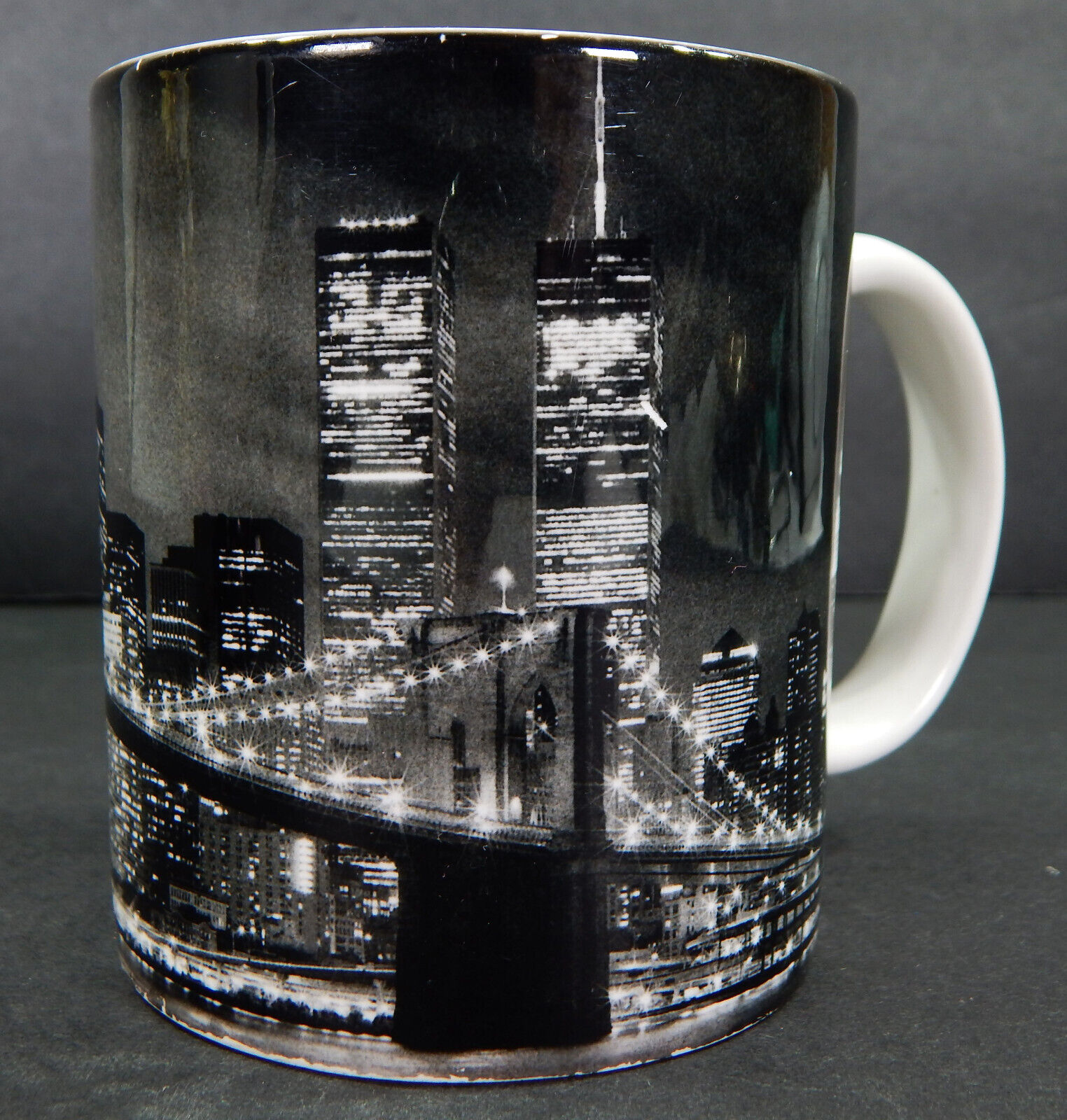 NEW YORK BROOKLYN BRIDGE TWIN TOWERS CERAMIC COFFEE MUG SKYLINE CITY LIGHTS CUP