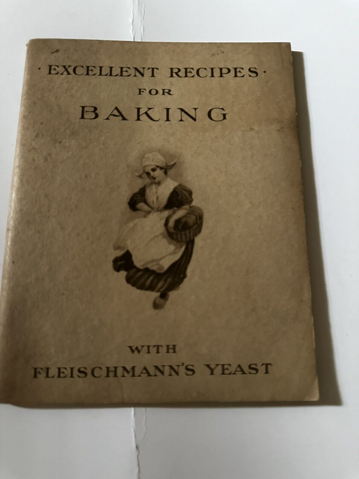 Antique Cookbook Excellent Recipes For Baking Fleischmann's Yeast 1910