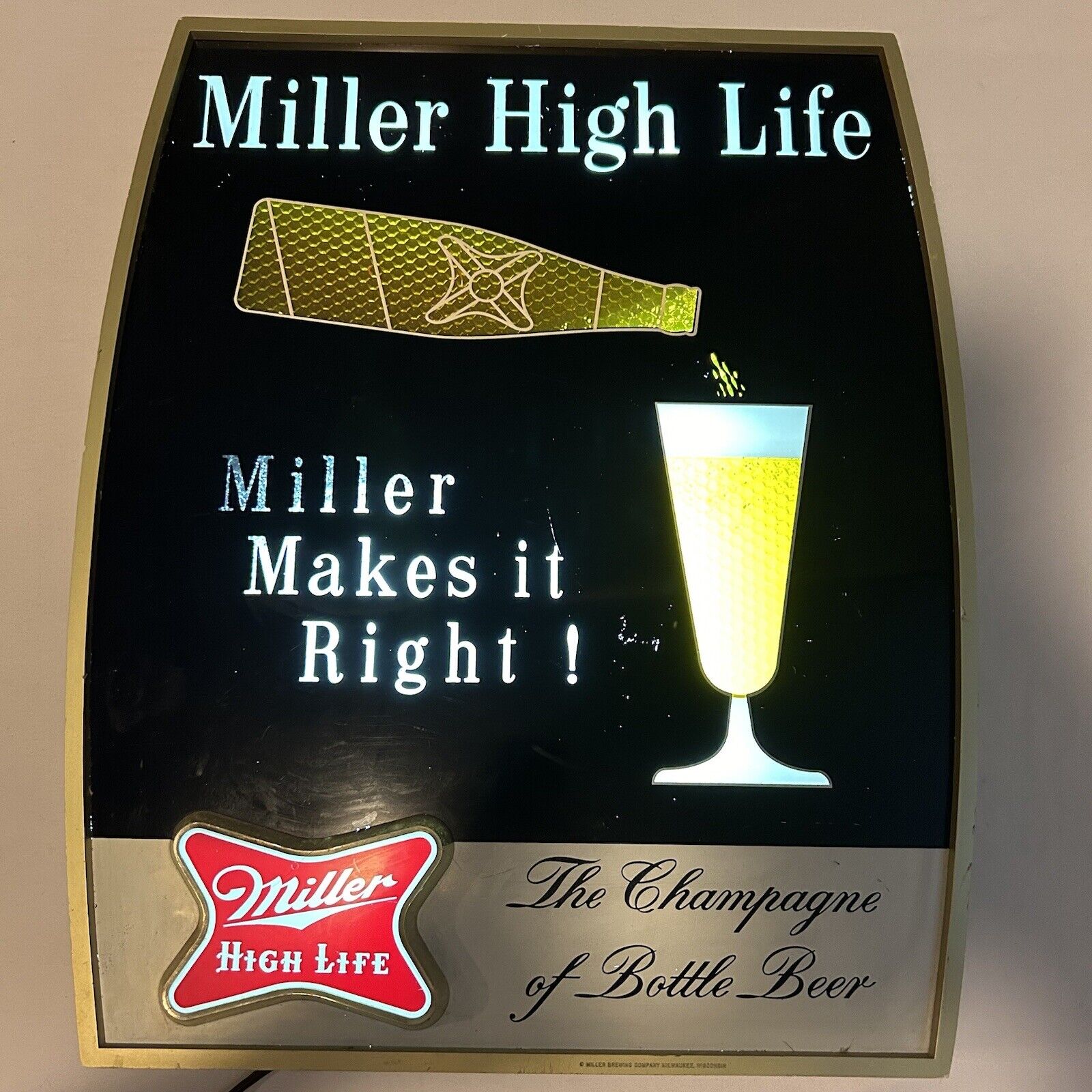 Rare Vintage Miller High Life Pouring Beer Motion Lighted Sign - Works Great