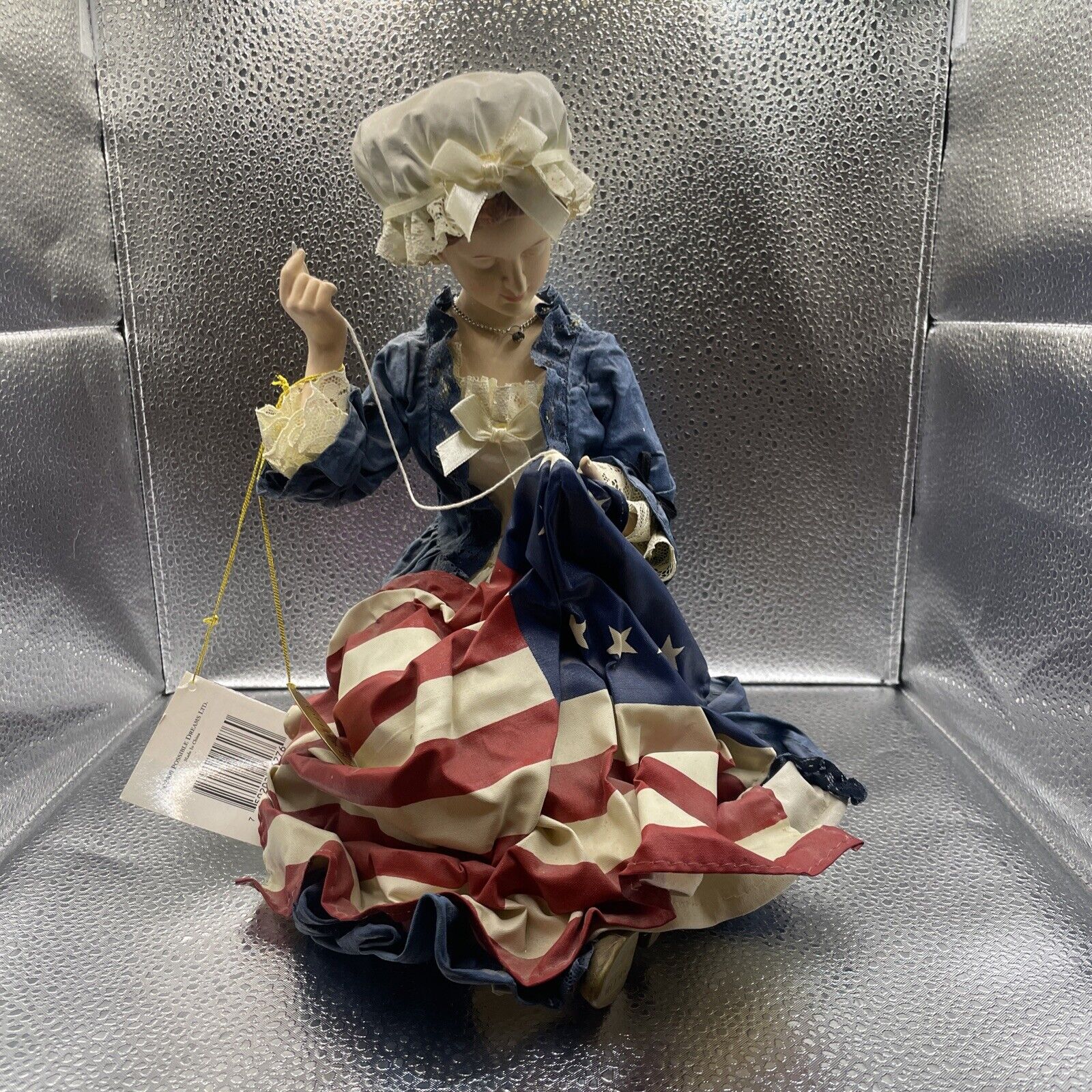 Clothtique Possible Dreams Betsy Ross Figure with US Flag Vintage New