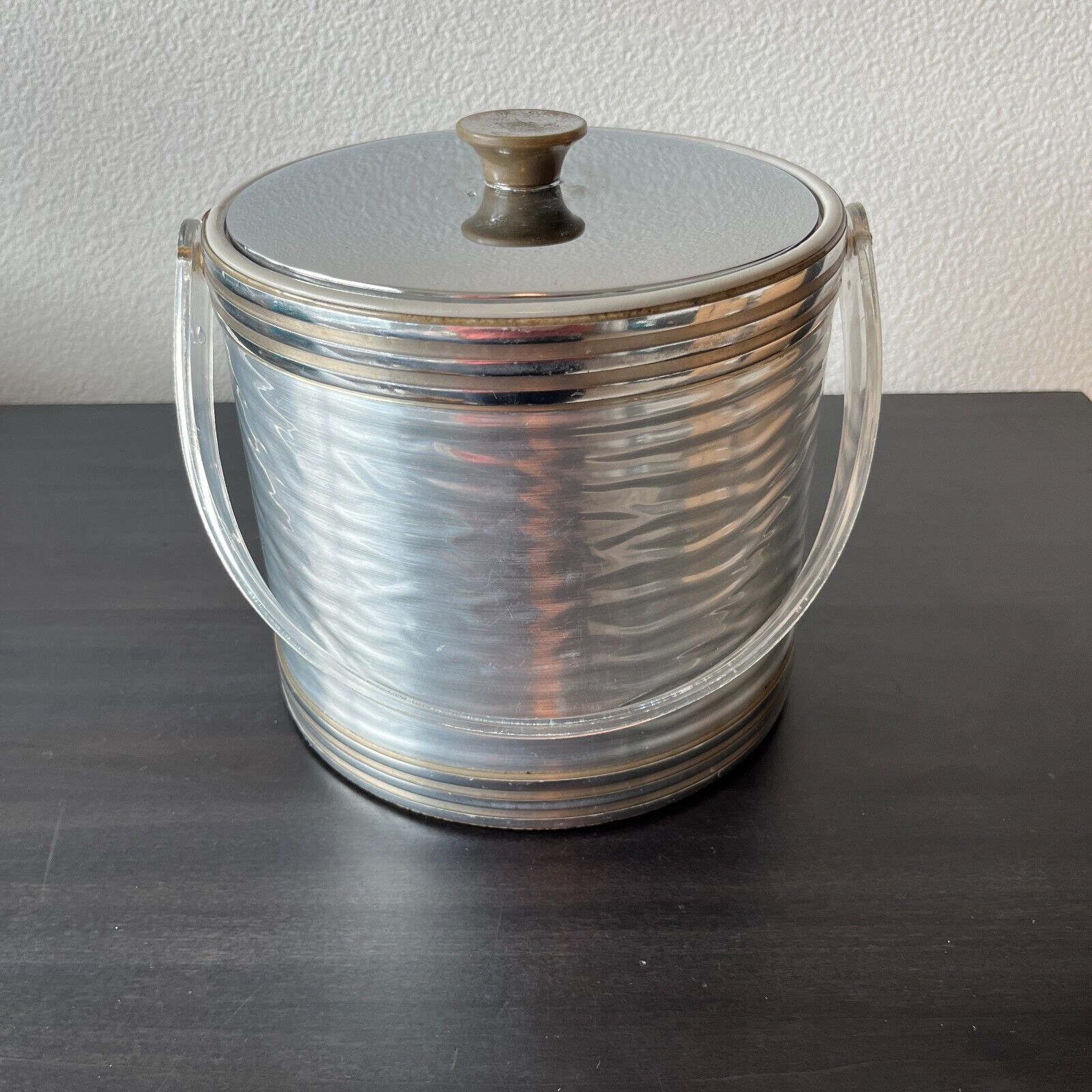 Vintage Georges Briard Ice Bucket Textured Silver Aluminum Lucite Handle