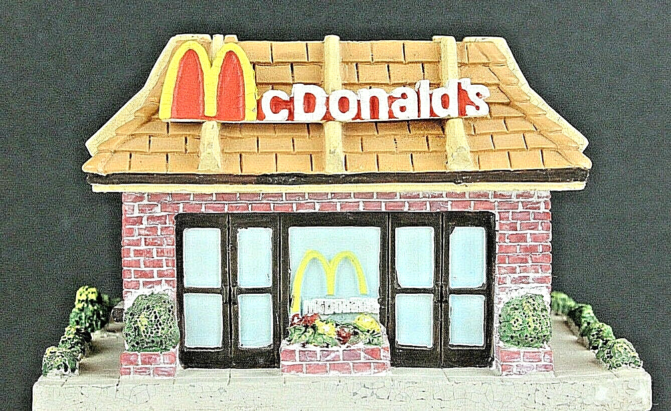 McDonald\'s Ceramic Miniature Restaurant 1993 Model Exclusively By Group II Inc.