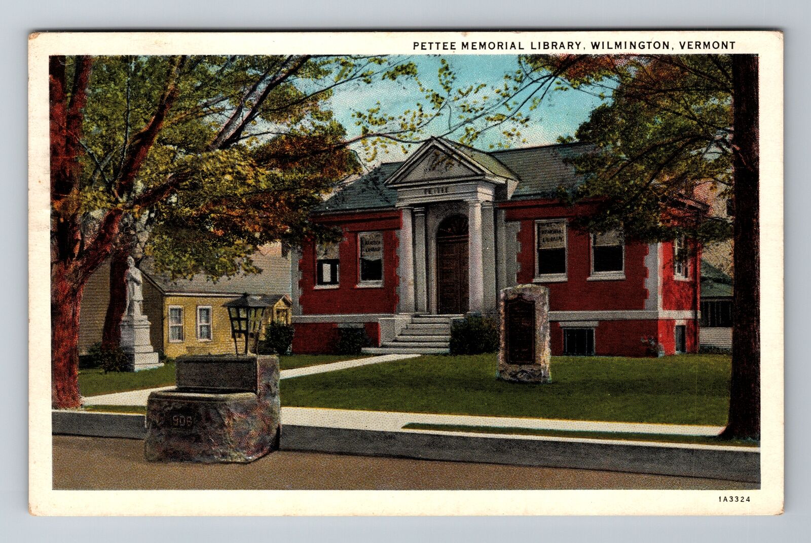 Wilmington VT-Vermont, Pettee Memorial Library, Antique, Vintage c1938 Postcard