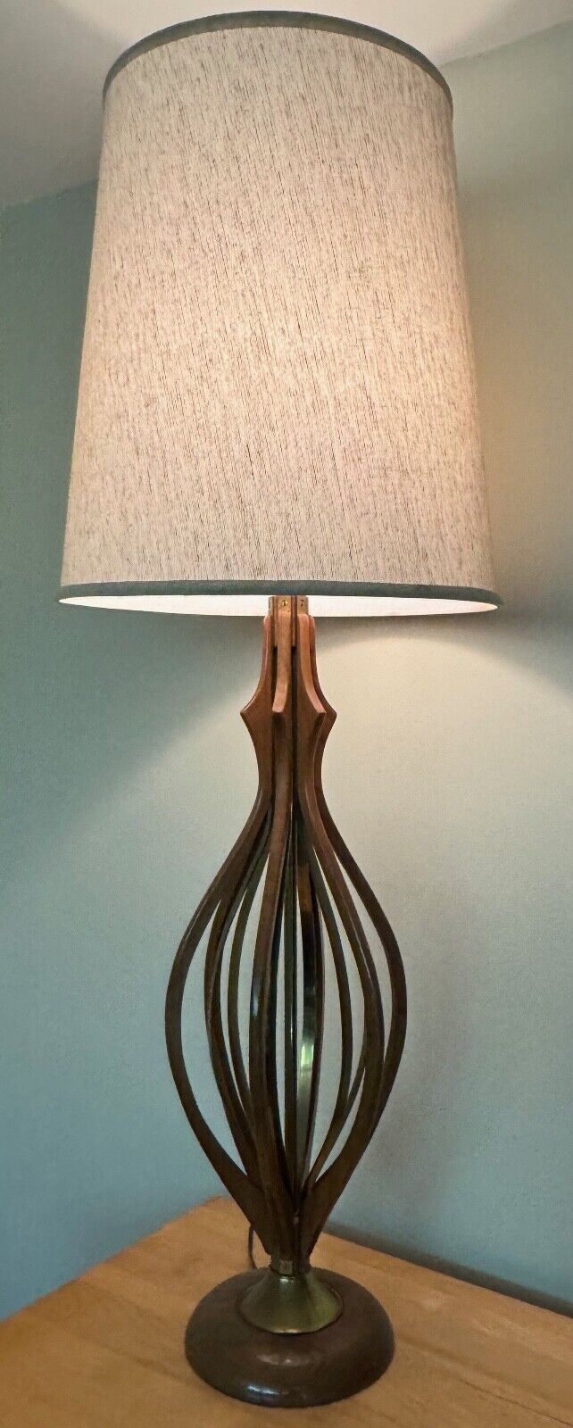 Vintage 1960s Wood Brass Sculptural Table Lamp Mid Century Lighting Modern MCM