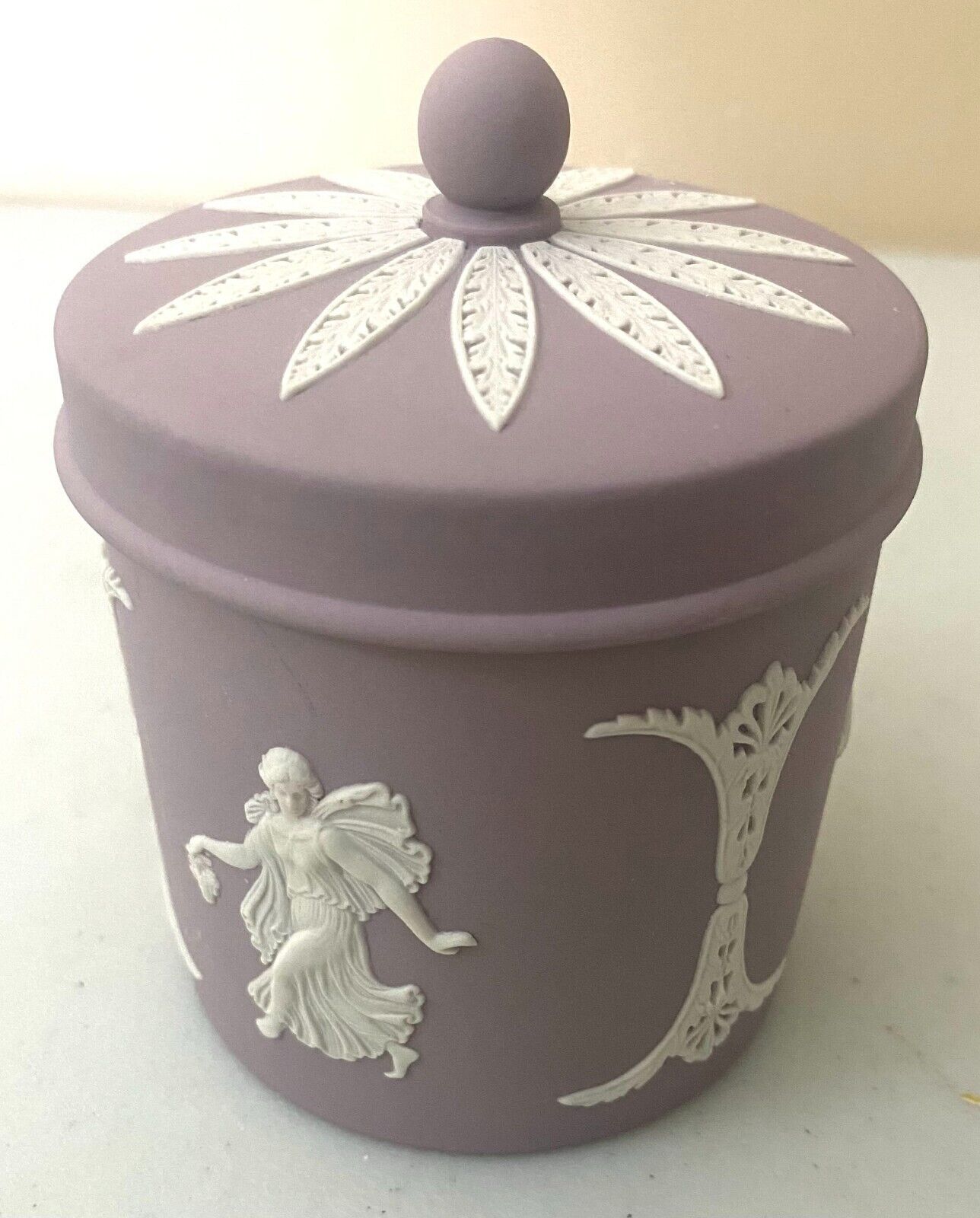 Wedgwood Purple Jasperware Dancing Hours Jar With Finial Lid Round Shaped