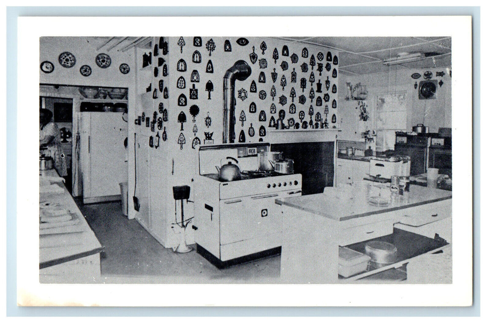 c1940s Kitchen View, Gen. Lyon Inn Eastford Connecticut CT Unposted Postcard
