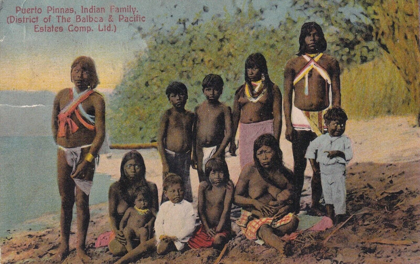 1920\'S PUERTO PINNAS INDIAN FAMILY Panama HANDCOLORED RARE Vintage Postcard