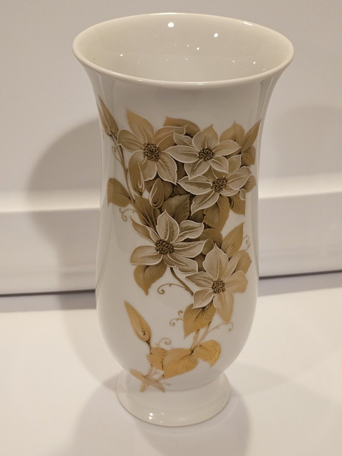 Vintage Kaiser Germany White Hand Painted Gold Leaf Floral Porcelain Vase 1970s
