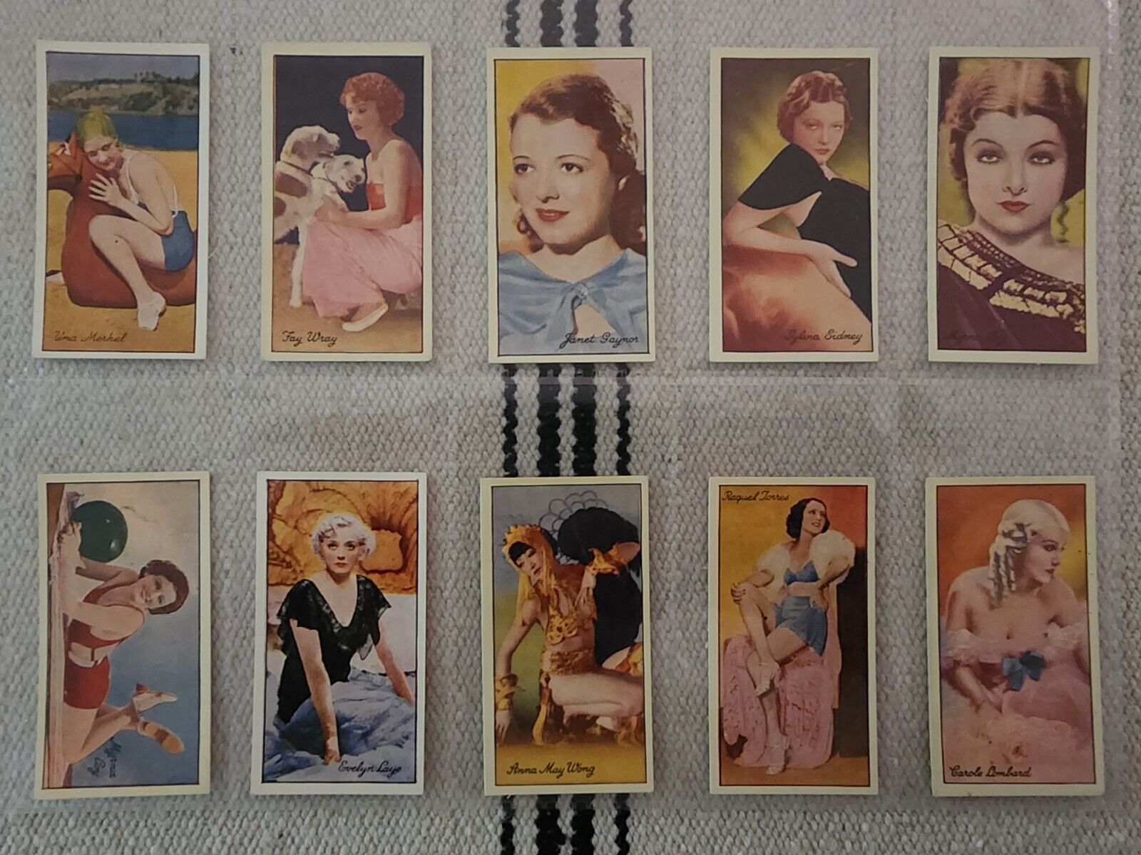 1935 CARRERAS FAMOUS FILM STARS COMPLETE SET OF 102 (INCLUDES RARE VARIATIONS)
