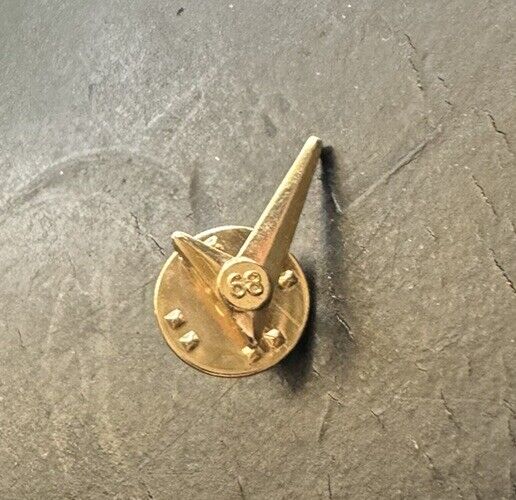 Vintage 1968 UAW Check Mark Vote Tack Pin Goldtone