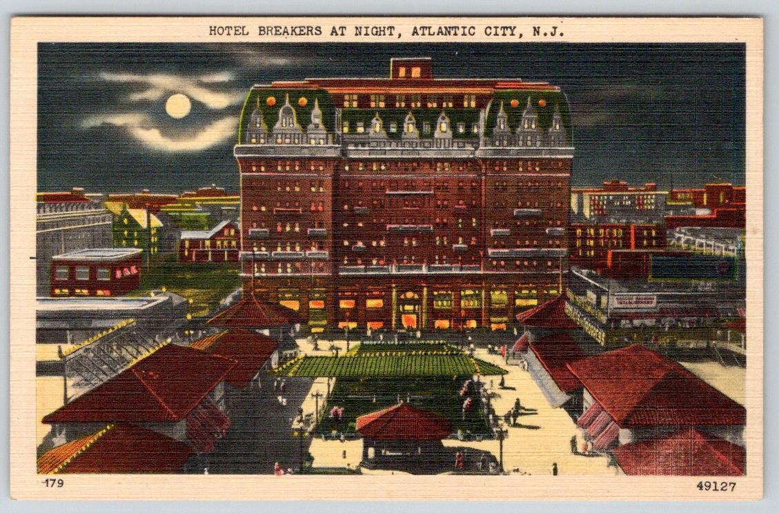 1930\'s HOTEL POINT BREAKERS AT NIGHT MOONLIGHT ATLANTIC CITY NJ POSTCARD