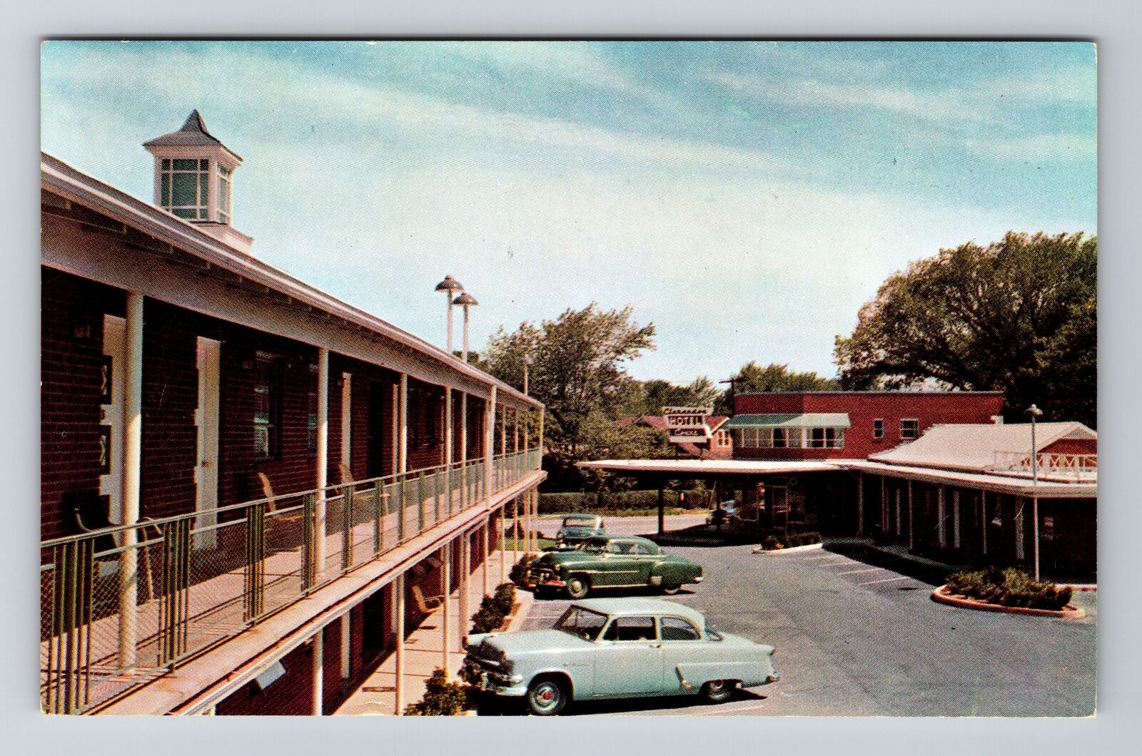 Arlington VA-Virginia, Clarendon Hotel Court, Vintage Postcard