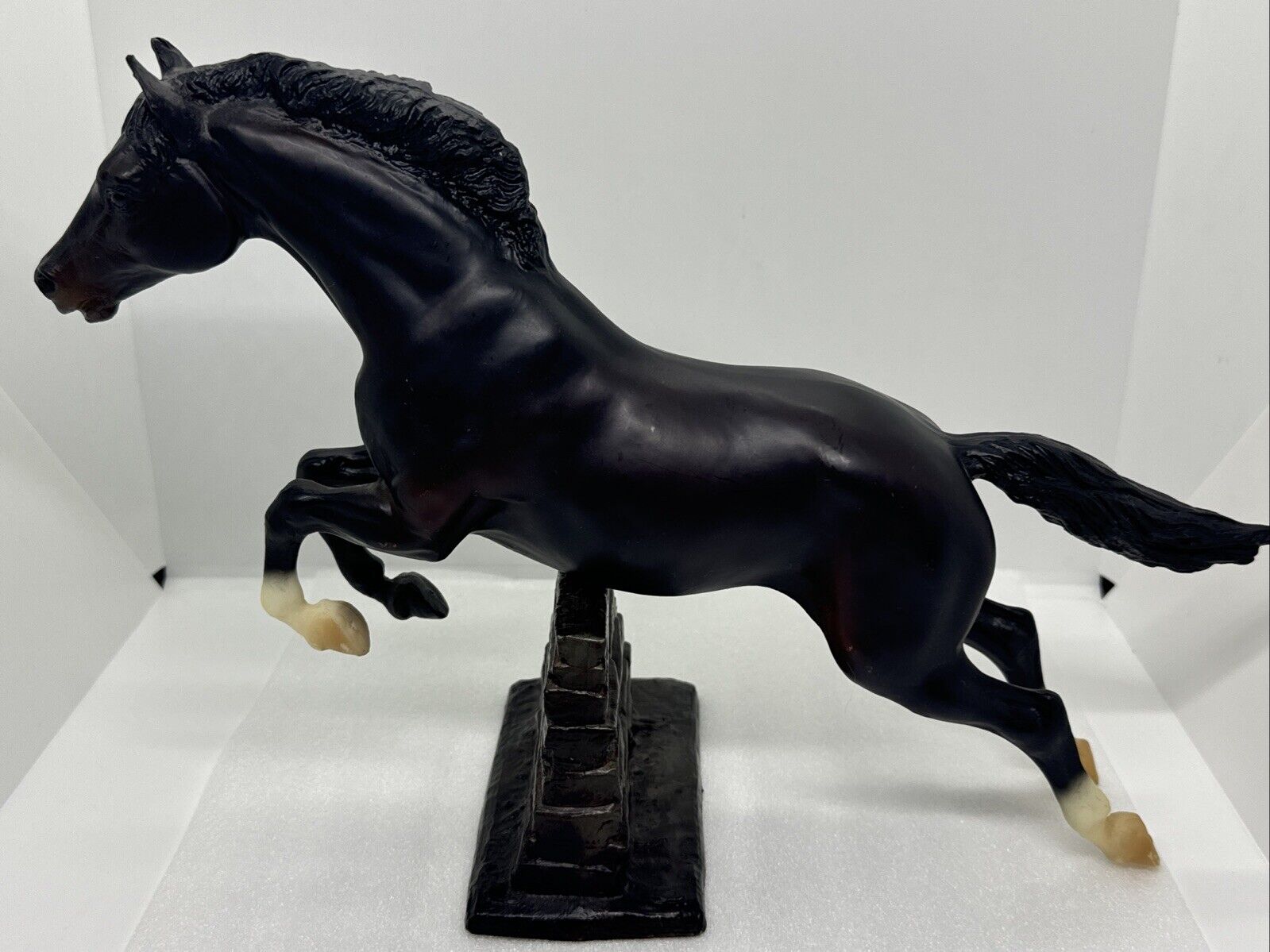 Vintage Breyer Jumping Horse #886 Starlight Brown Limited Edition Jumper
