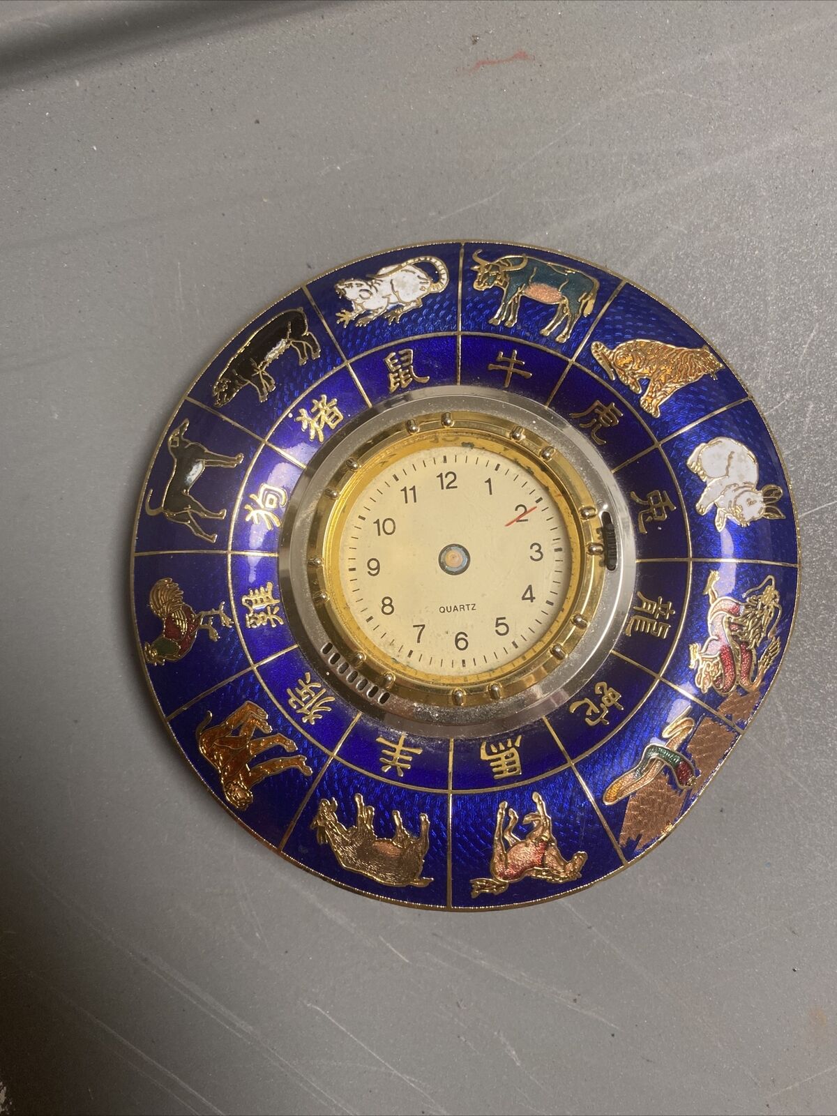 chinese astrology quartz clock free standing blue gold evershine