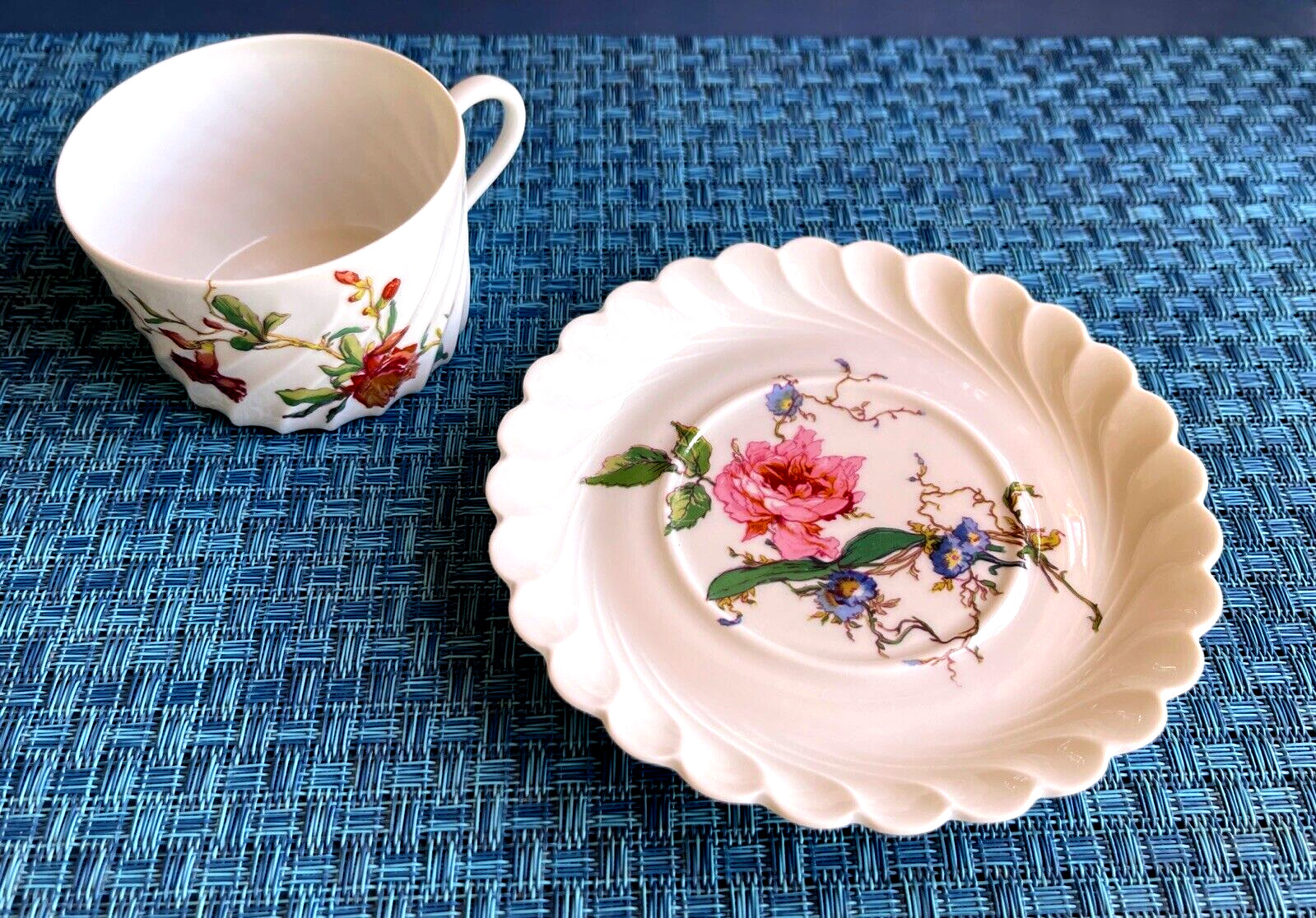 Haviland Teacup & Saucer Set Floral Porcelain Limoges France
