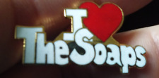 The Soaps Heart pin badge picture