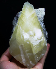 2.82lb Natural dipyramidal yellow cone Calcite Crystal cluster mineral specimen picture