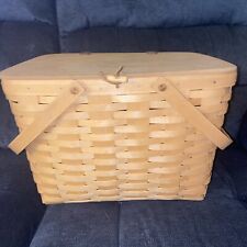 Longaberger 2002 Large Picnic Basket Attached Lid Retired picture
