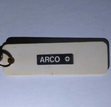 1960-70s HILL'S ARCO SERVICE STATION KEYCHAIN Goshen Indiana vintage old car K3 picture