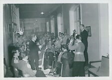 Karl Gerhard gives free performance at St. Erik... - Vintage Photograph 1612232 picture