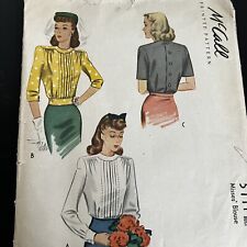 Vintage 1940s McCalls 5111 Back Button Pintuck Blouse Top Sewing Pattern 16 CUT picture