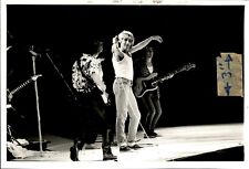 LG957 Original Photo ROD STEWART British Music Icon Performing on Stage Concert picture