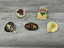 1995-1996 Wake Up To Missouri Balloon  Championship Pin Lot Looney Toons picture
