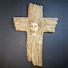 Plastic Carved Cross Bares The Image Of Jesus Christ 16