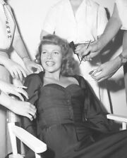Rita Hayworth 1940's behind the scenes hair & makeup on movie set 8x10 Photo picture