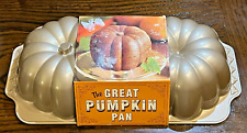 The Great Pumpkin Pan Williams-Sonoma Nordic Ware Bundt Cake Vtg 2004 USA - NEW picture