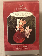 Hallmark Keepsake Holiday Ornament SWEET TREAT HERSHEY'S 1998 $$REDUCED picture