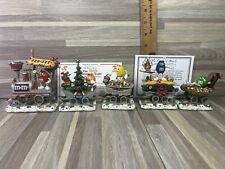 The M&M Holiday Christmas Train Lot 5 Cars By Danbury Mint  In GREAT CONDICTION picture